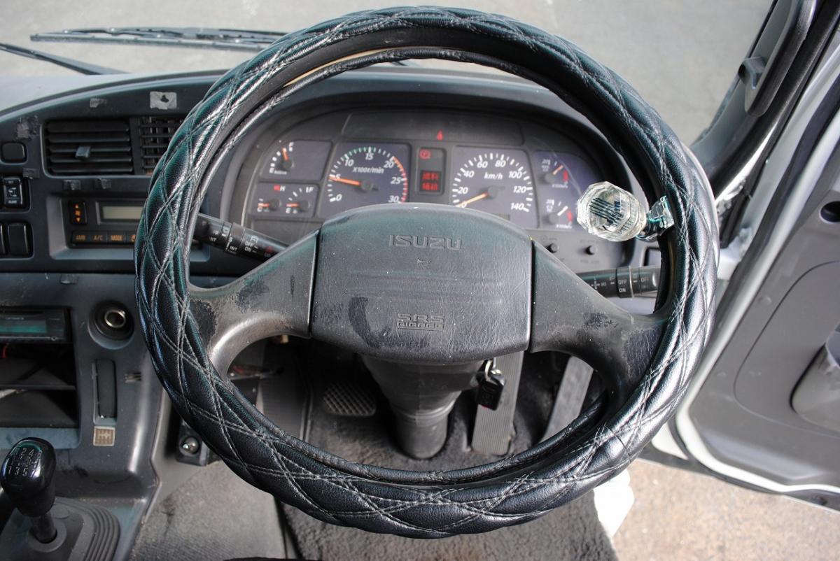 中古ダンプ いすゞ ギガ