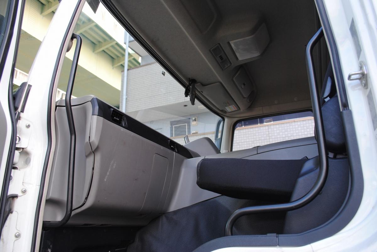 中古深ダンプ 三菱ふそう スーパーグレート