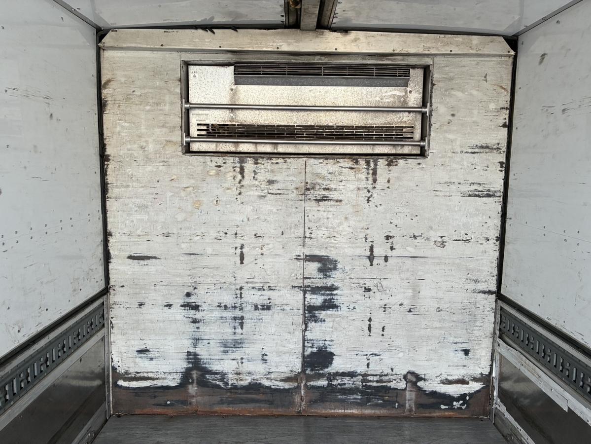 中古冷凍ウィング 三菱ふそう キャンター