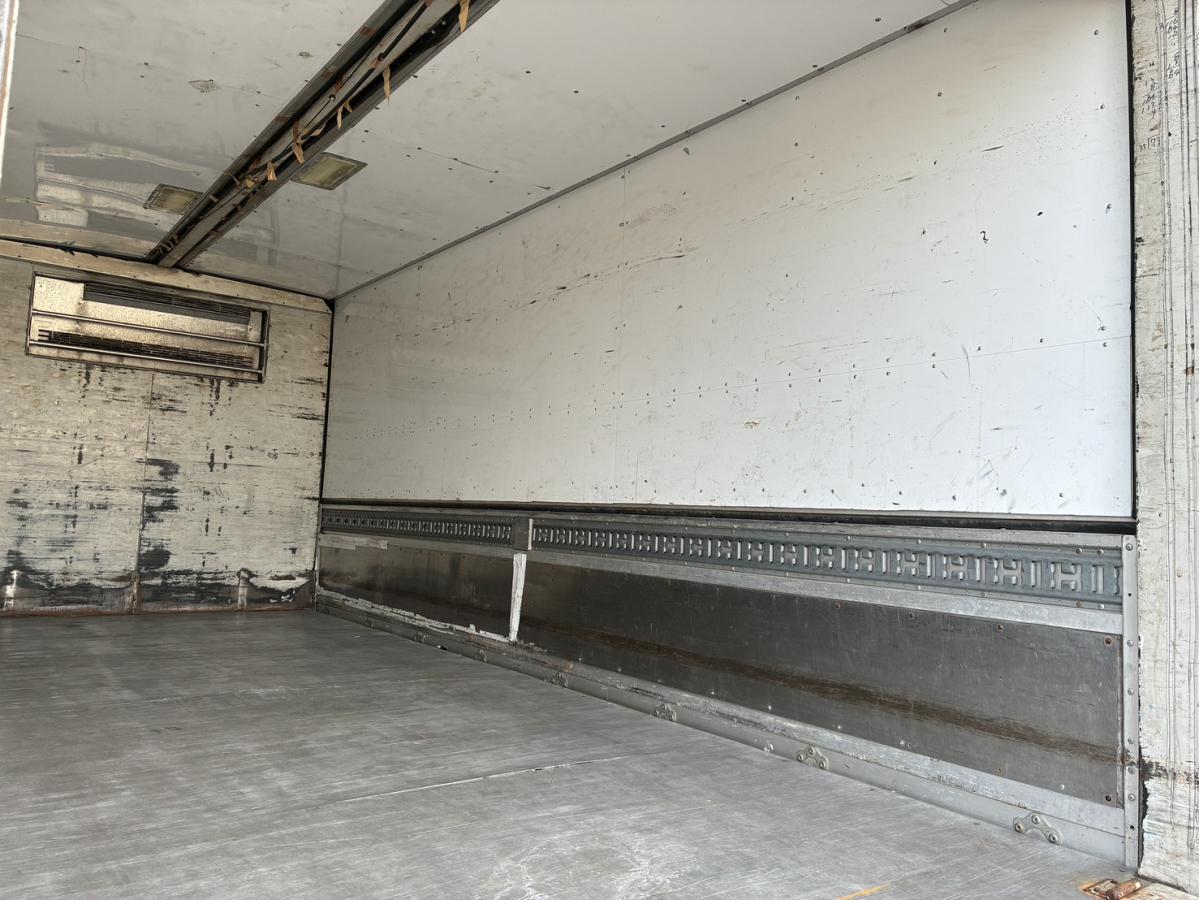 中古冷凍ウィング 三菱ふそう キャンター