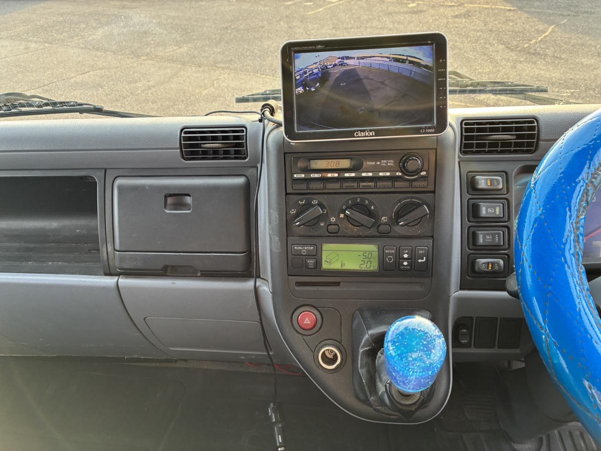 中古冷凍ウィング 三菱ふそう キャンター