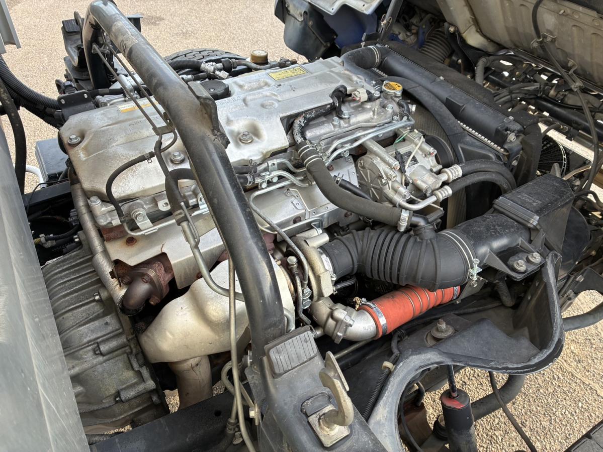 中古冷凍ウィング 三菱ふそう キャンター