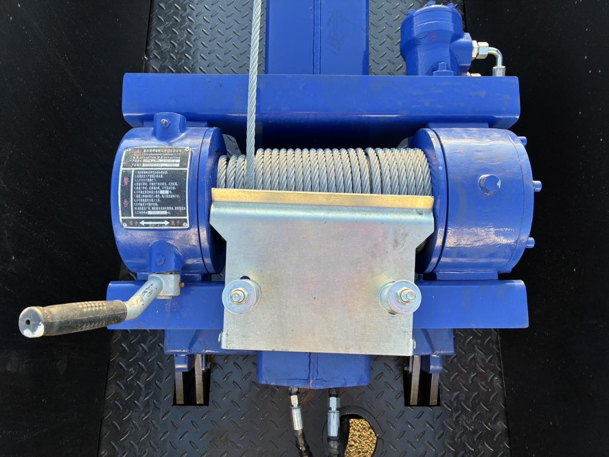 中古レッカー車 三菱ふそう キャンター