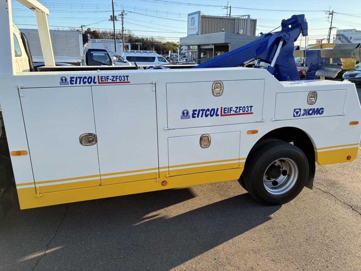 中古レッカー車 三菱ふそう キャンター