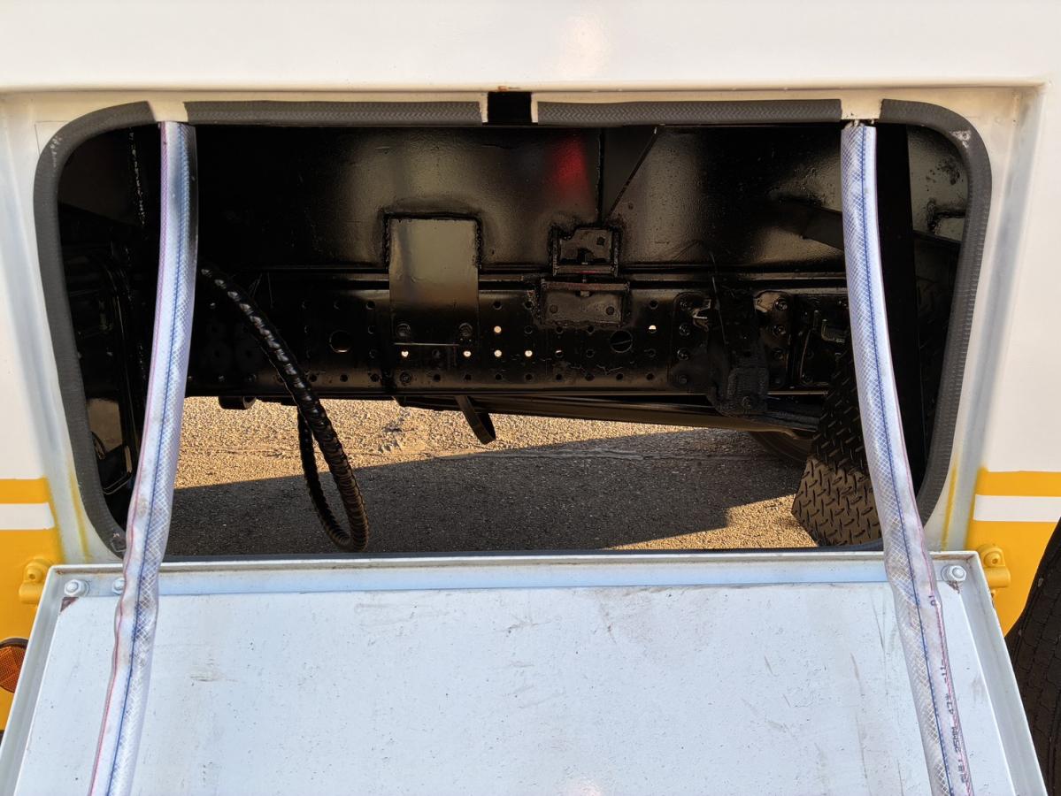 中古レッカー車 三菱ふそう キャンター