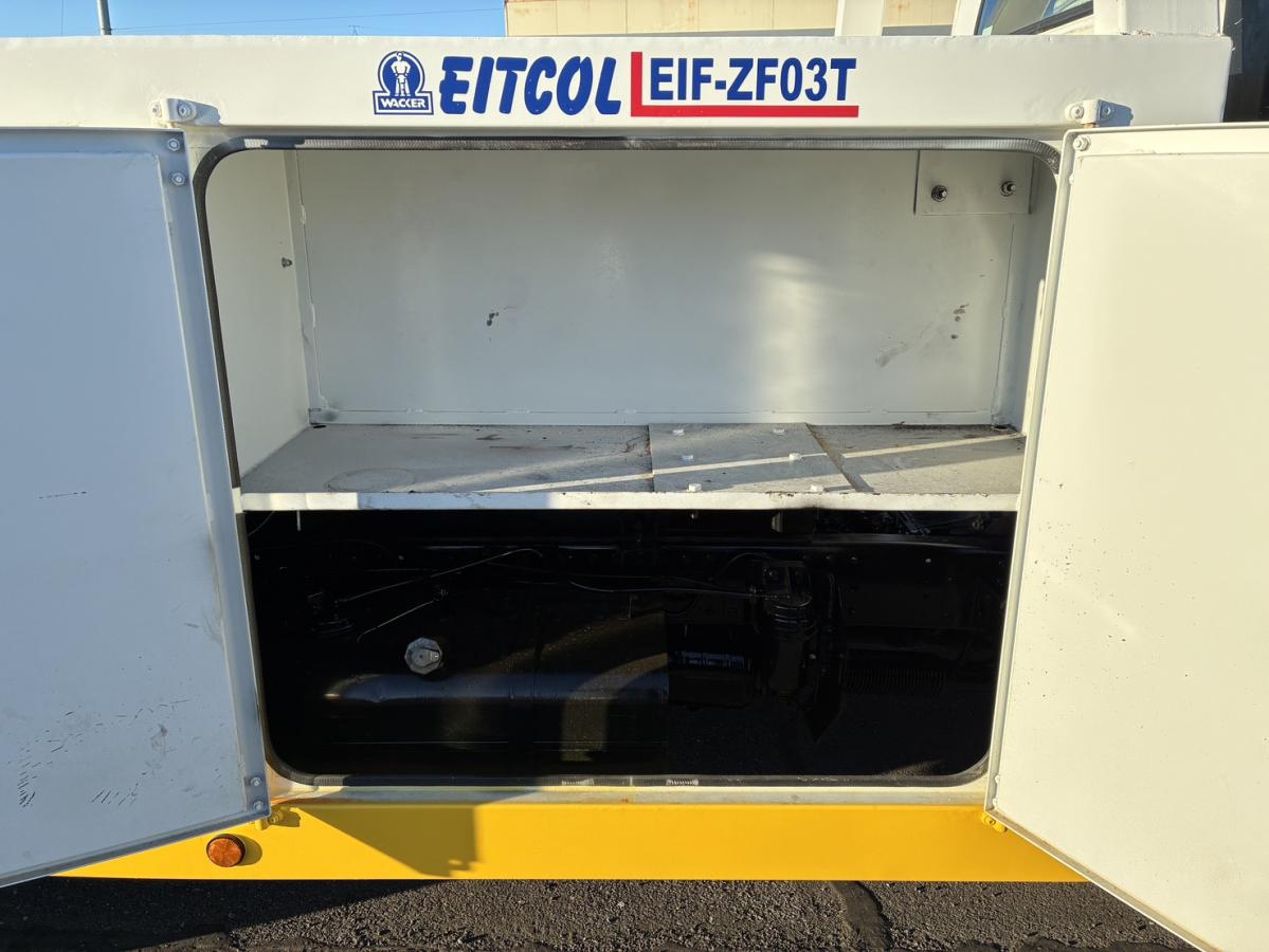 中古レッカー車 三菱ふそう キャンター