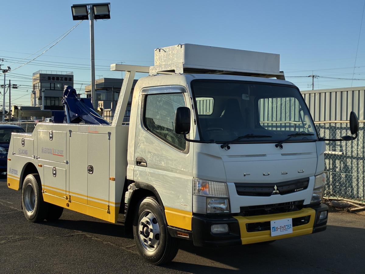 中古レッカー車 三菱ふそう キャンター