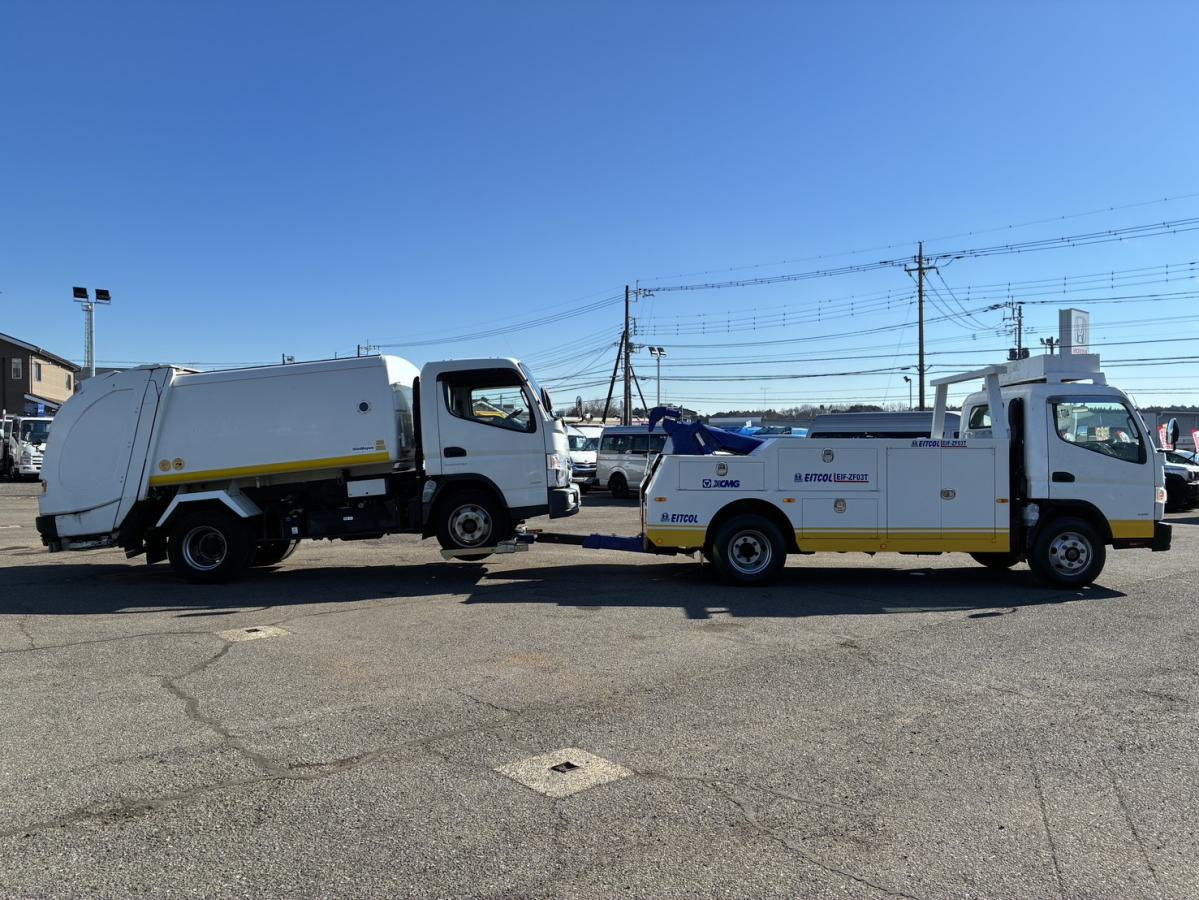 中古レッカー車 三菱ふそう キャンター