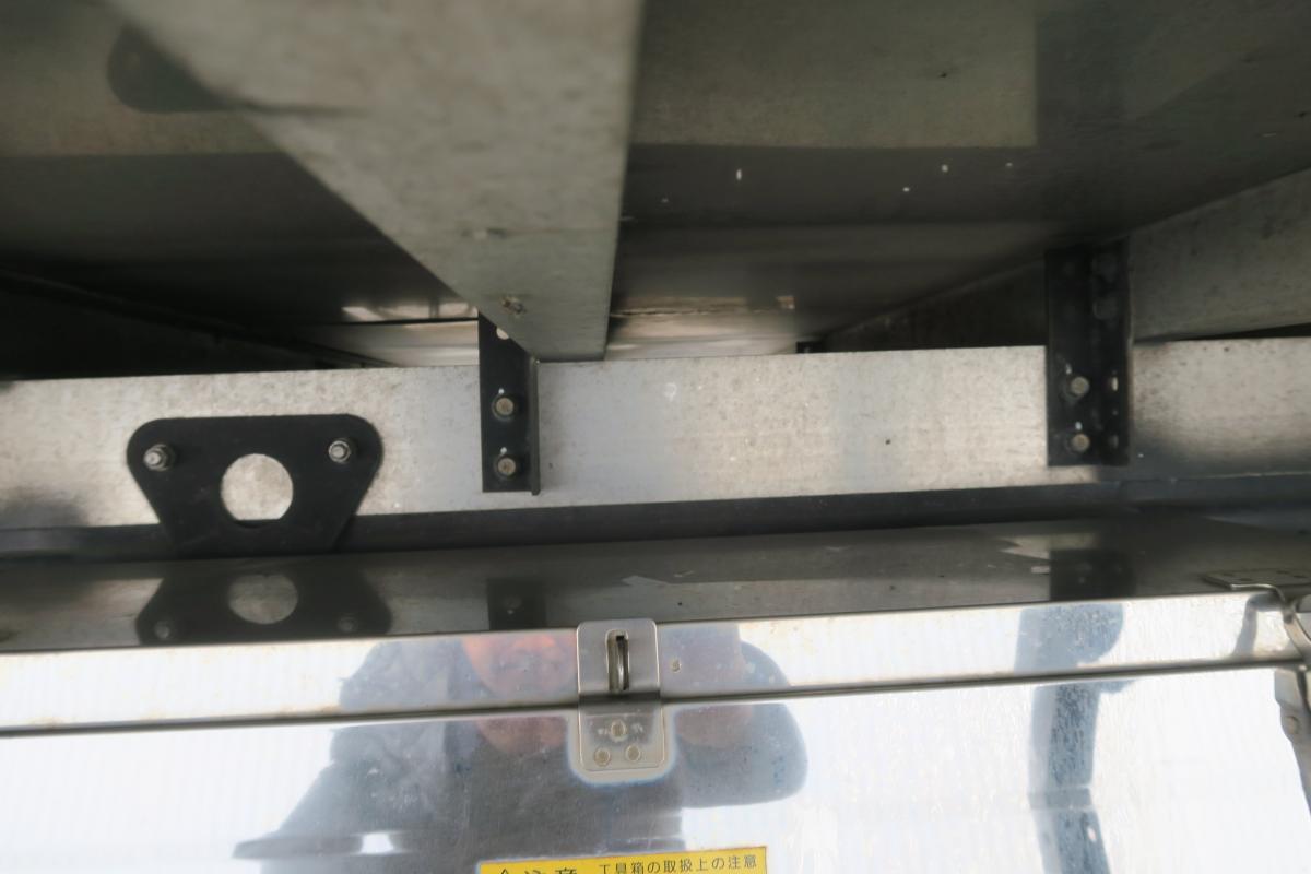 中古冷凍バン 日野 レンジャー