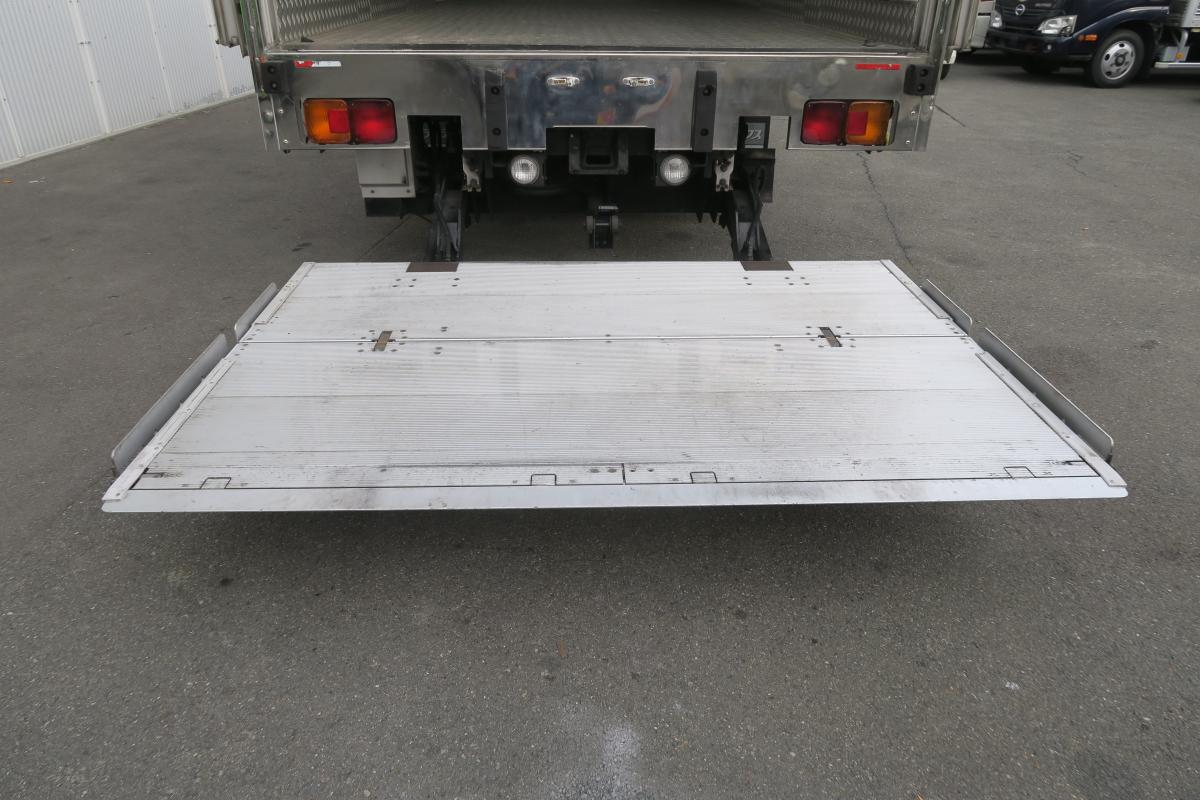 中古冷凍バン 日野 レンジャー