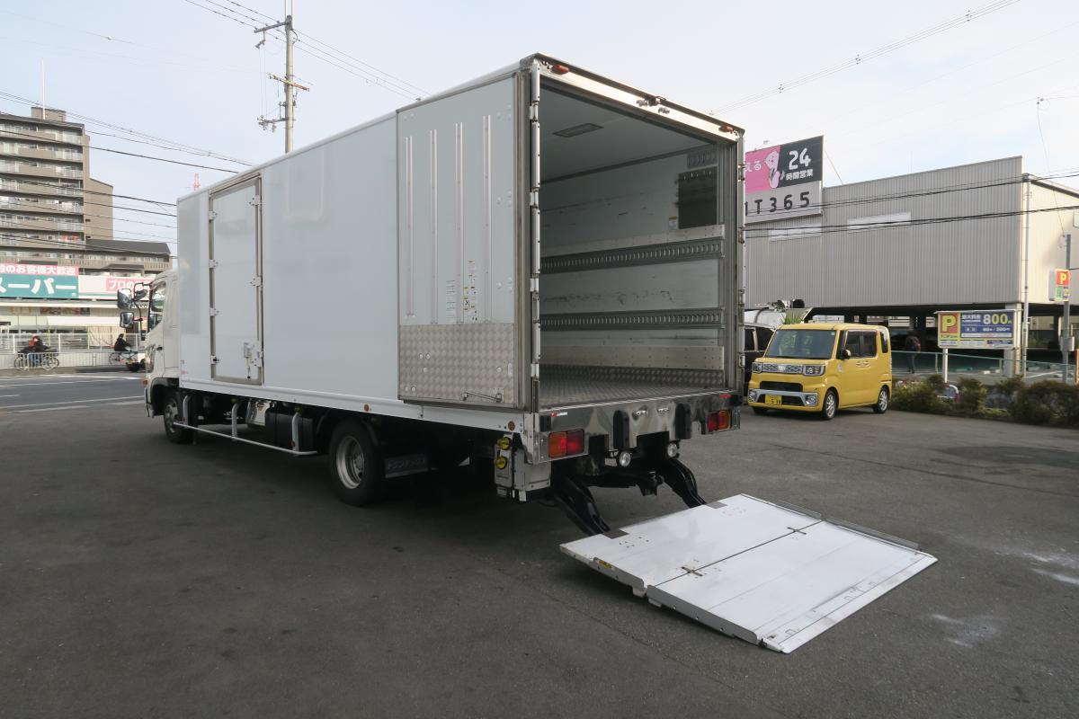 中古冷凍バン 日野 レンジャー