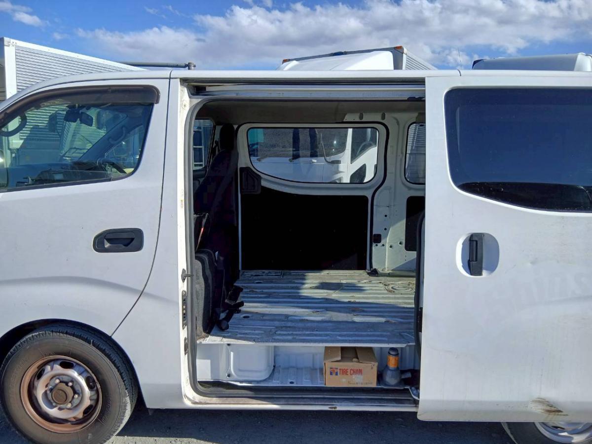 中古ルートバン いすゞ コモ