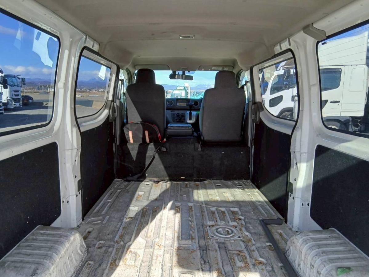 中古ルートバン いすゞ コモ