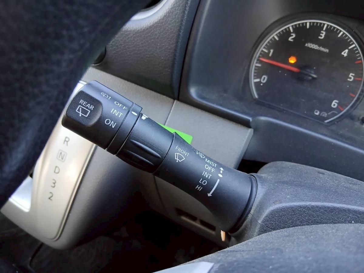 中古ルートバン いすゞ コモ