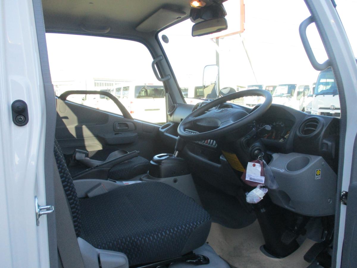 中古平ボディ トヨタ ダイナ