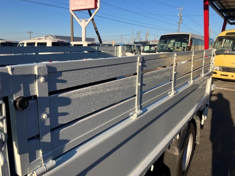 中古平ボディ 三菱ふそう キャンター