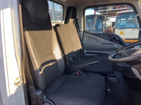 中古平ボディ 三菱ふそう キャンター