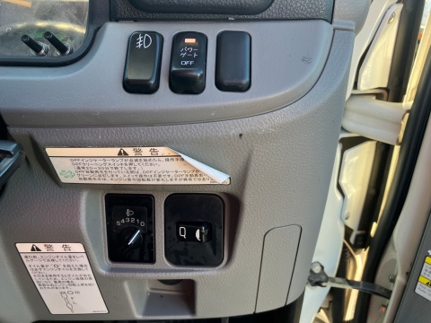 中古平ボディ 三菱ふそう キャンター