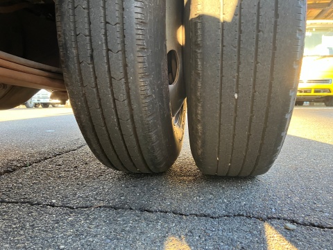 中古平ボディ 三菱ふそう キャンター