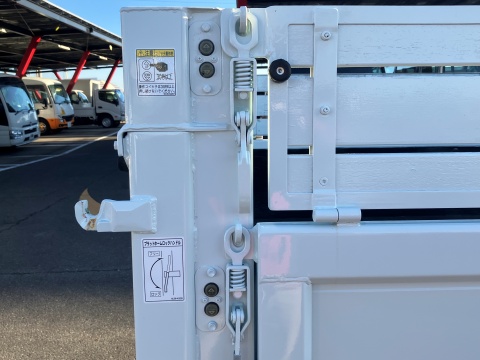 中古平ボディ 三菱ふそう キャンター