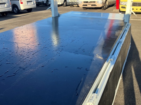 中古平ボディ 三菱ふそう キャンター