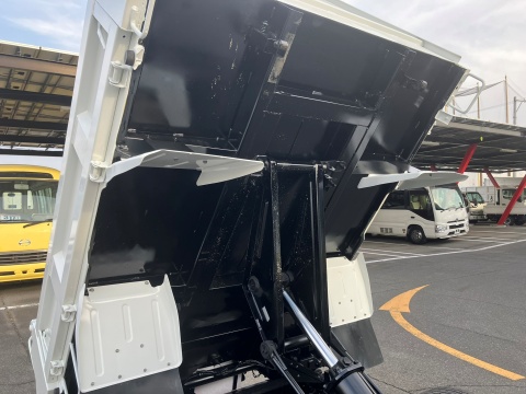 中古ダンプ いすゞ エルフ