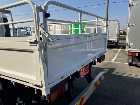 中古平ボディ 三菱ふそう キャンター
