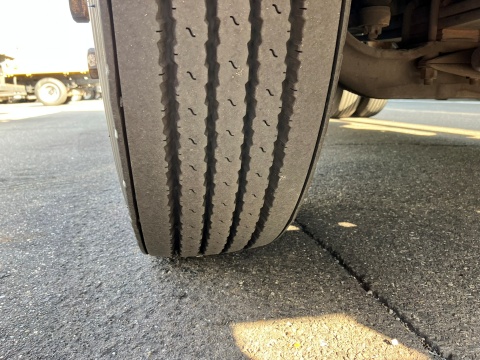 中古平ボディ 三菱ふそう キャンター