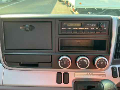 中古平ボディ 三菱ふそう キャンター