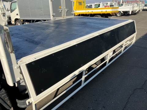 中古平ボディ 三菱ふそう キャンター