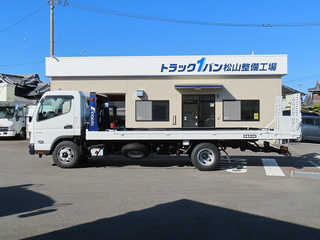 中古キャリアカー(積載車) 三菱ふそう キャンター /☆未使用車☆ 3.1t
