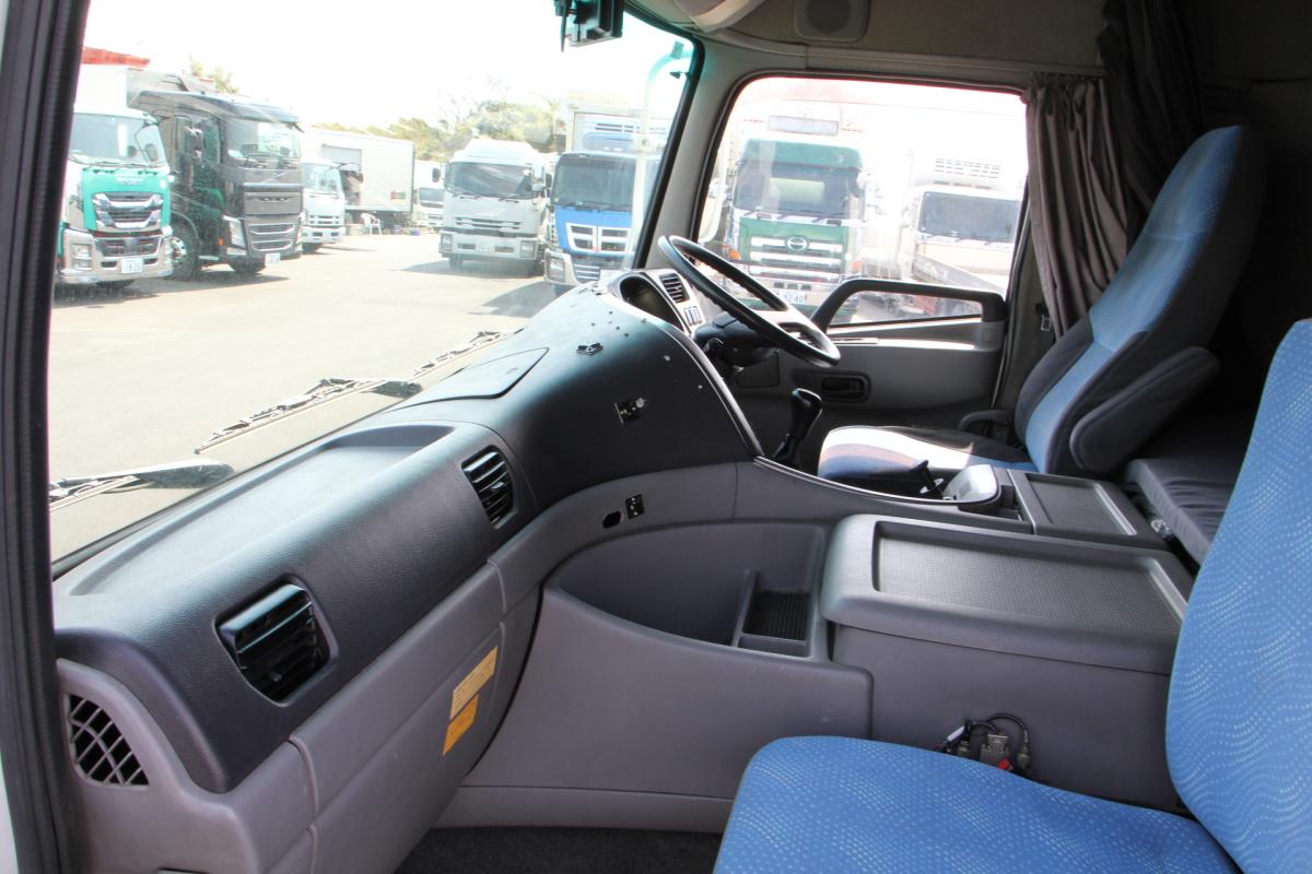 中古冷凍バン UDトラックス クオン