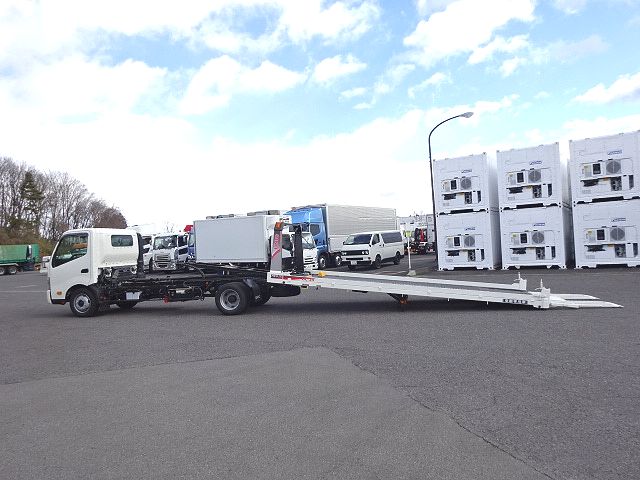 中古キャリアカー(積載車) 日野 デュトロ