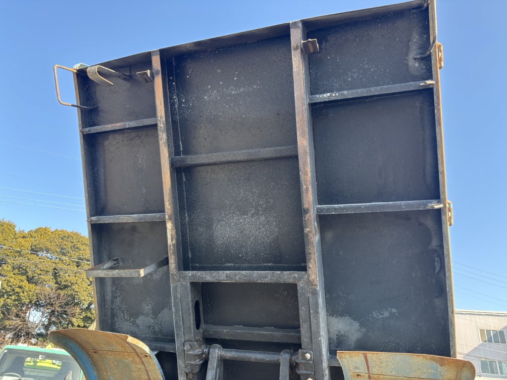 中古ダンプ いすゞ エルフ