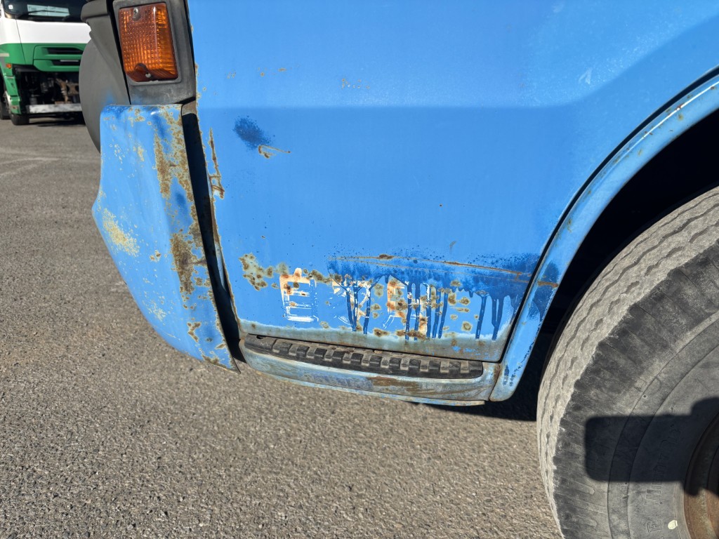 中古ダンプ いすゞ エルフ