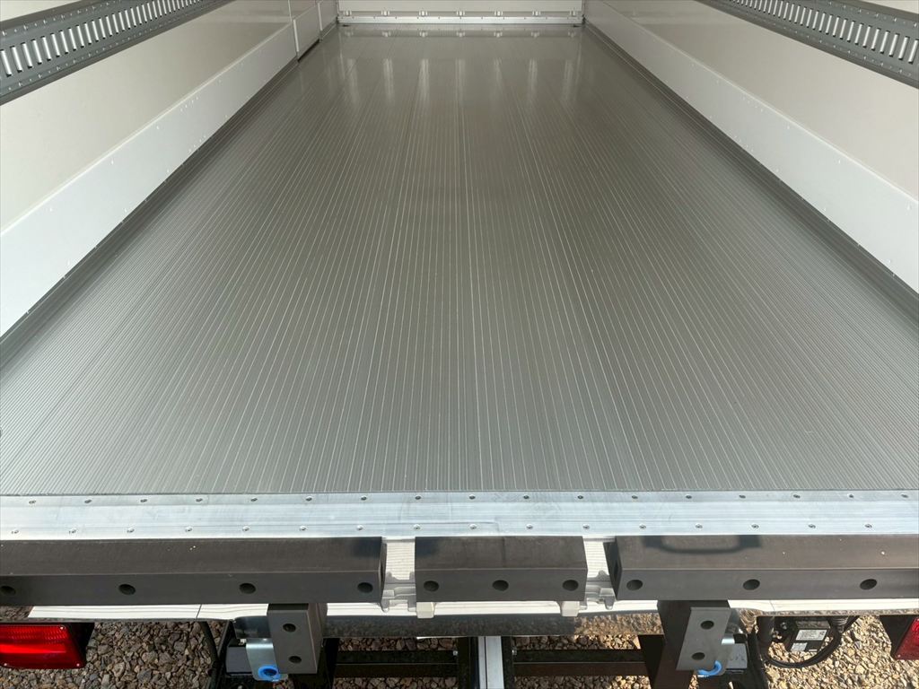 中古冷凍バン 日野 レンジャー