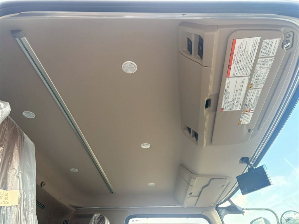 中古冷凍バン 日野 レンジャー