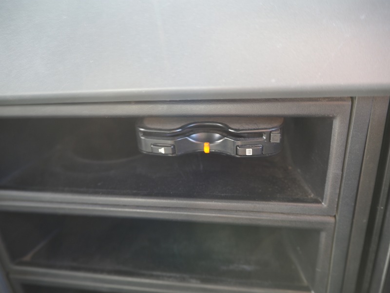 中古コンテナ車 三菱ふそう ファイター