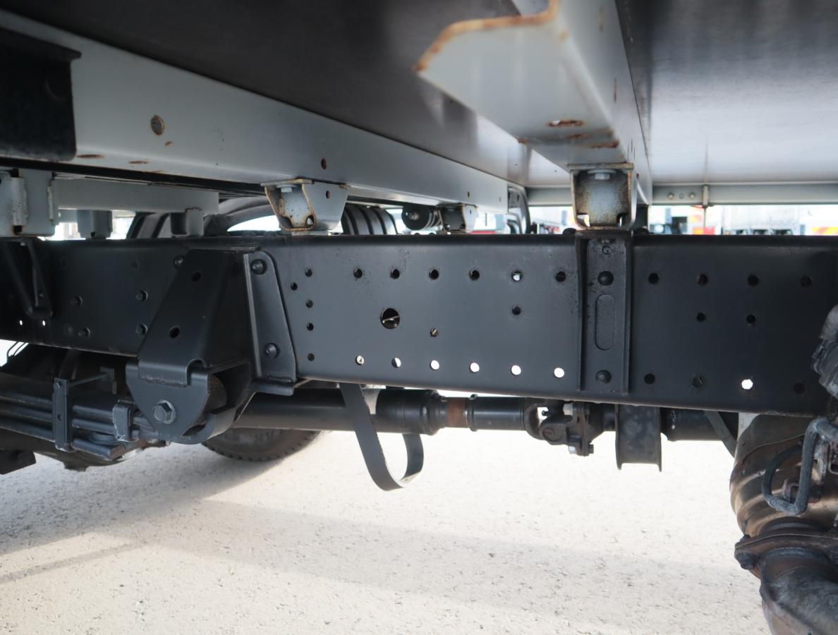 中古幌付き平ボディ 日野 デュトロ