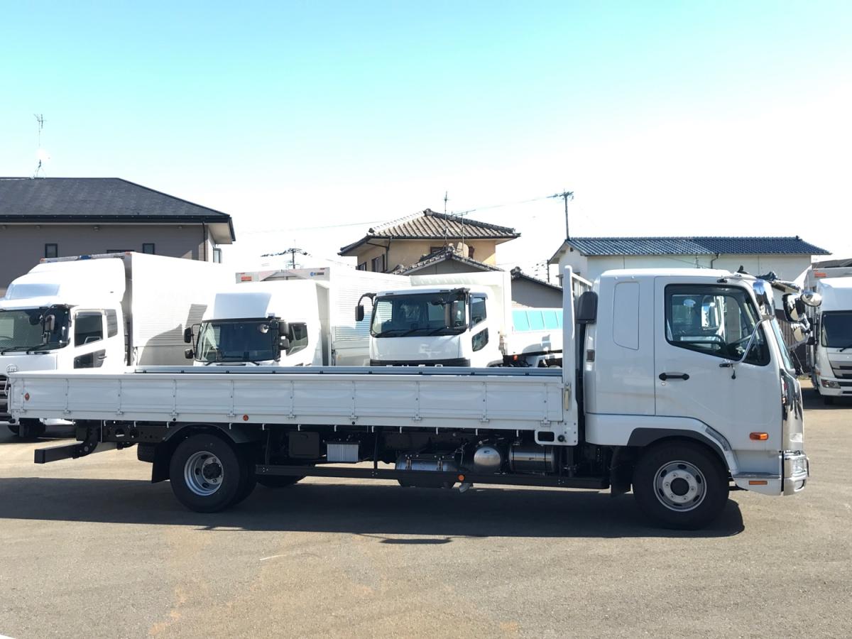 中古平ボディ 三菱ふそう ファイター