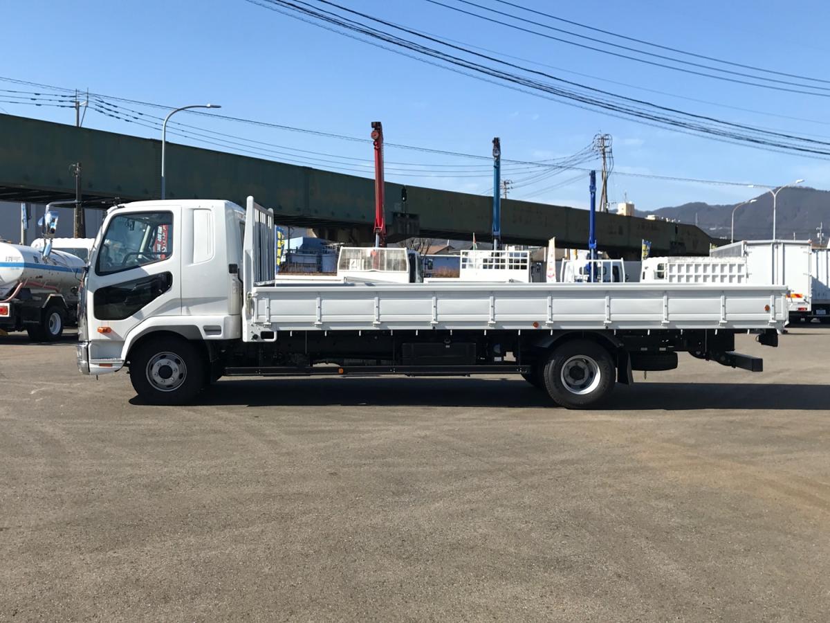 中古平ボディ 三菱ふそう ファイター