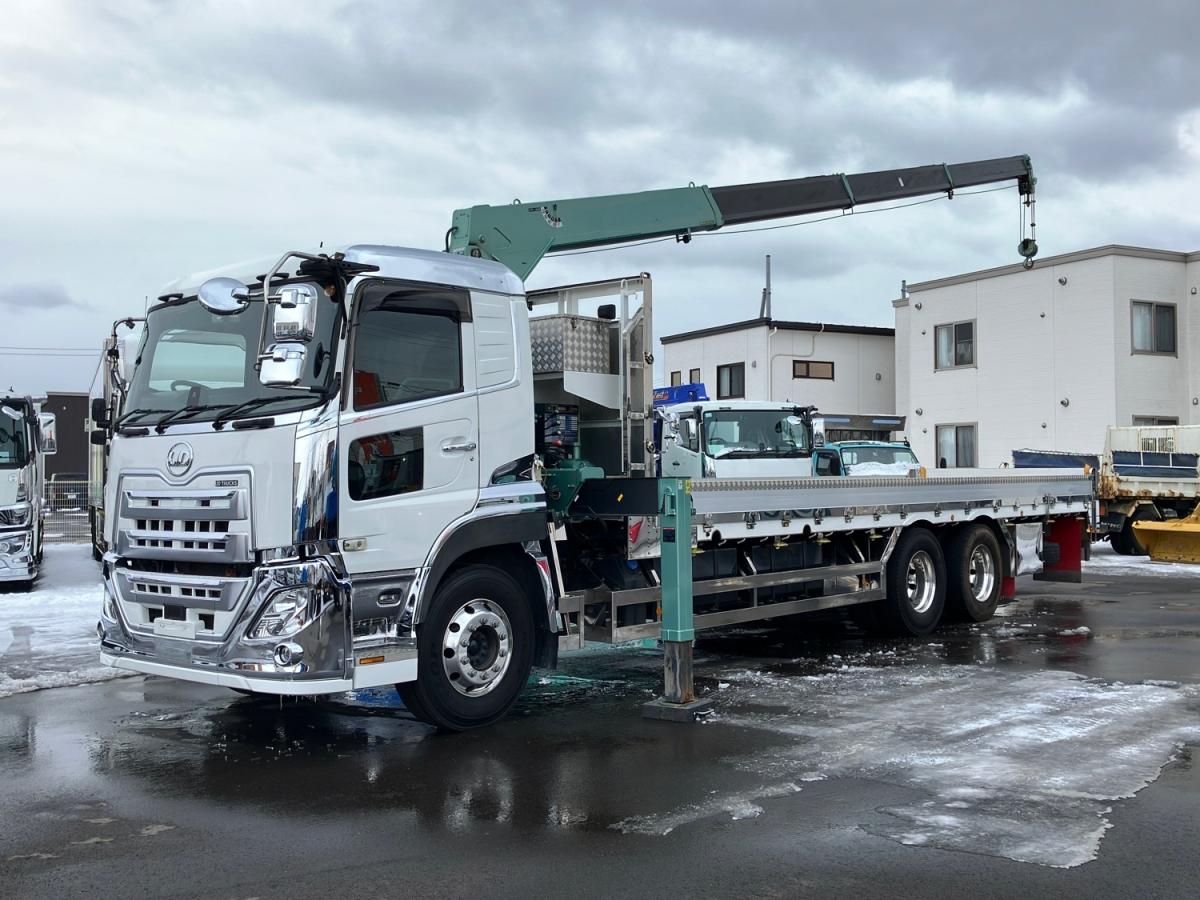 中古クレーン UDトラックス クオン