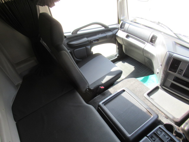 中古アルミウィング 日野 プロフィア