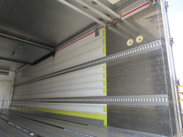 中古冷凍バン 三菱ふそう スーパーグレート