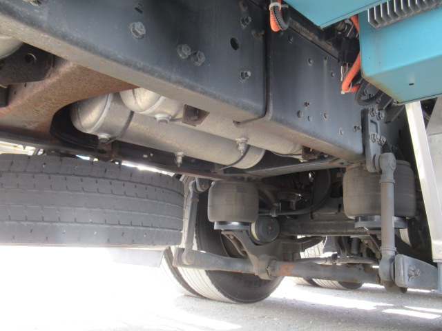 中古冷凍バン 三菱ふそう スーパーグレート