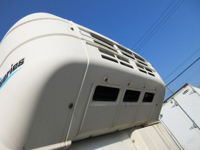 中古冷凍バン 日野 
