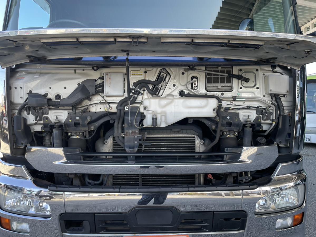 中古トラクタ UDトラックス クオン