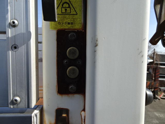 中古平アルミブロック いすゞ エルフ