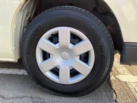 中古バス トヨタ ハイエース