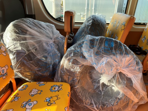 中古バス トヨタ ハイエース